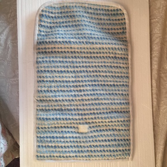 Toiletry Bag - Picture 3 of 3